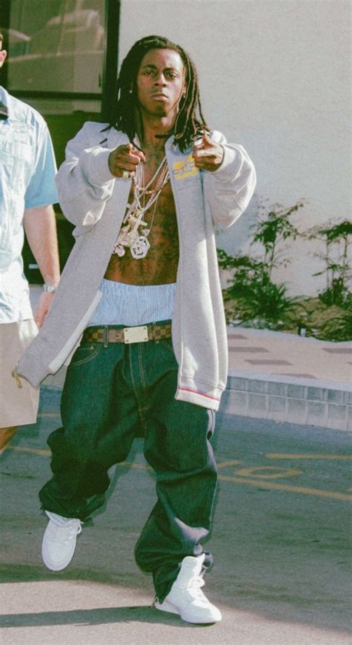 Discover The Secrets Of Iconic 2000s Rapper Outfits