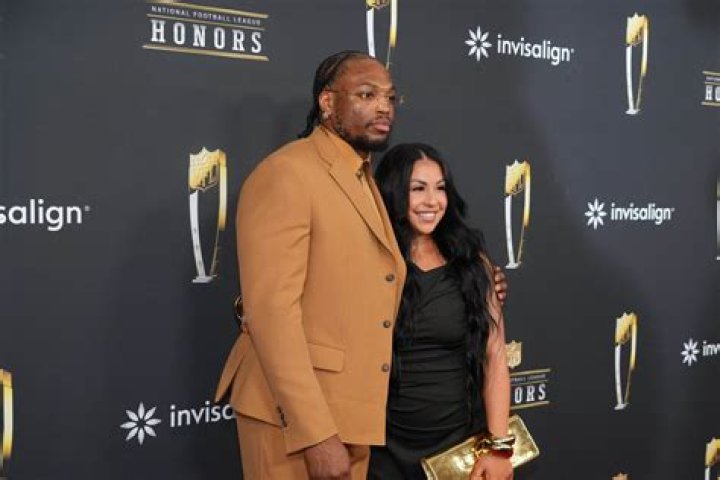 Exploring The World Of Adrianna Rivas Derrick Henry