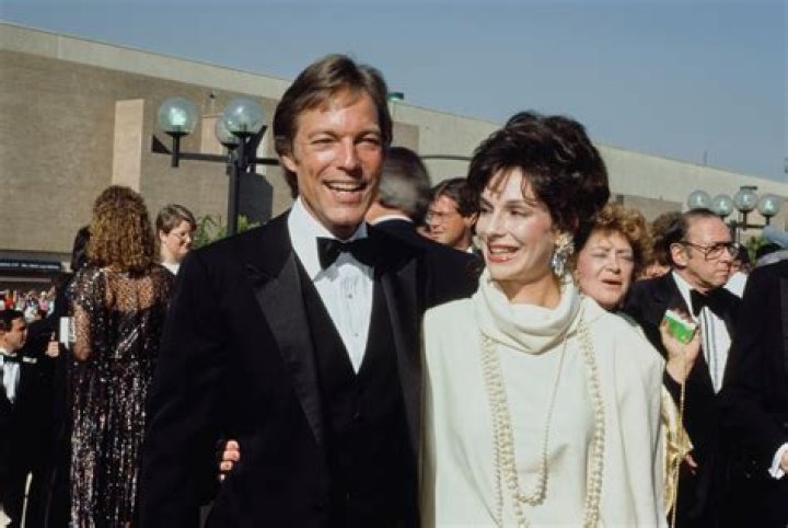 Unveiling The Enigma Of Martin Rabbett In "The Thorn Birds": Discoveries Await